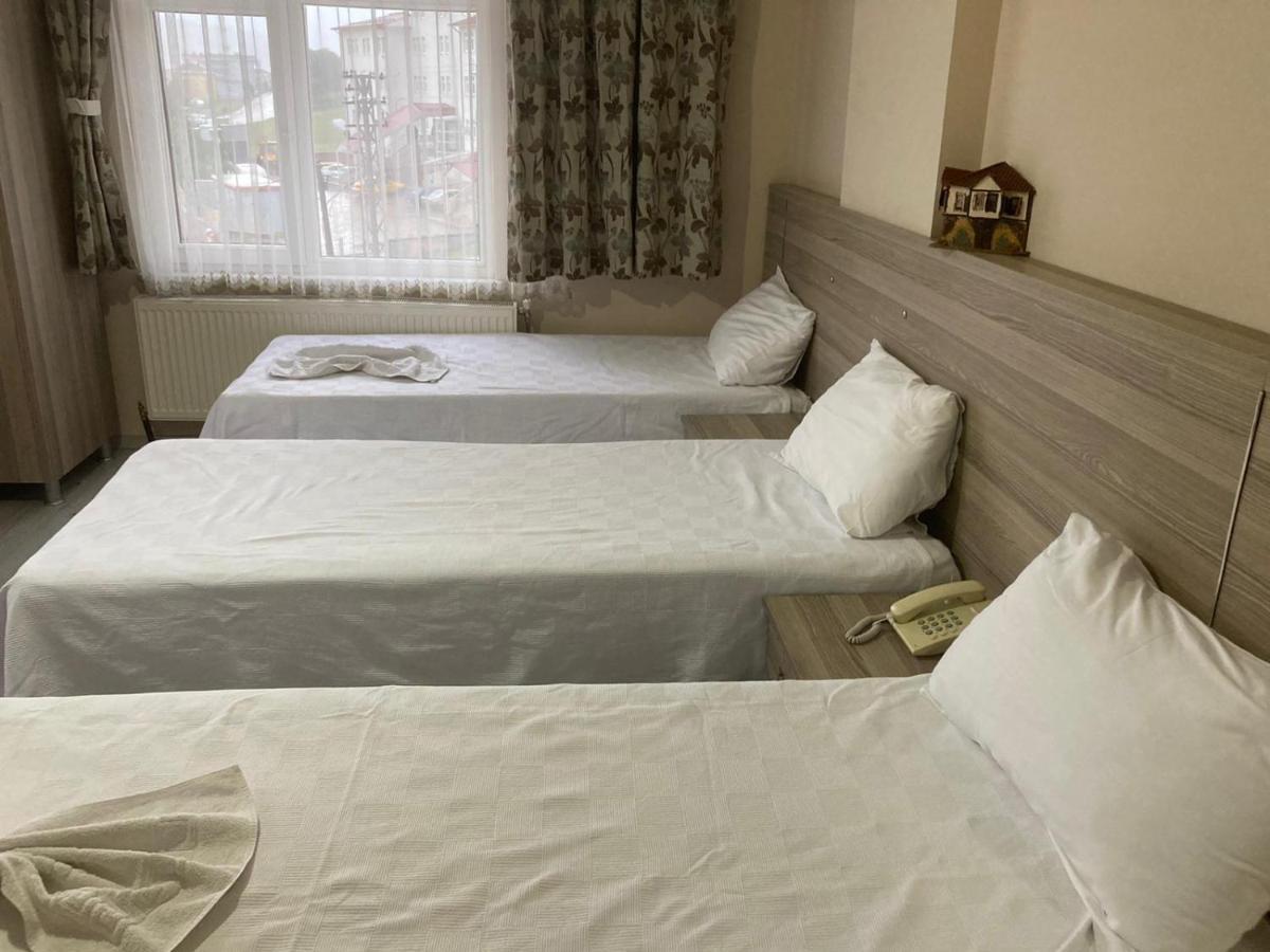 Sarimese Otel Demirci   Eksteriør billede